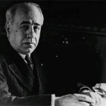 Azaña descansa por fin "en una tumba digna de él"