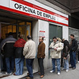 El paro sube en casi 193.000 personas y supera los 2.800.000 desempleados