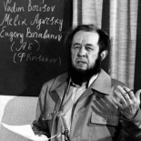 Terriblemente perseguido por sectores musulmanes un libro que nadie leyó