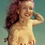 Un burdel ofrece entrada gratis si te tatúas su nombre en tu brazo