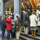 Multan a los cines que no dejan entrar a gente con palomitas adquiridas en la calle