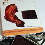 Crean nueva barra de chocolate... ¡con tocino!