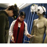 Experimentan ilusión de cambiar de cuerpo