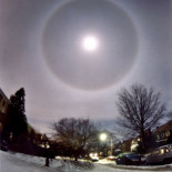 Un halo alrededor de la Luna