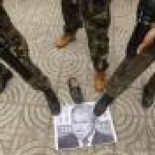 China vigilará los calzados después de ataque con zapato a Bush