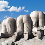 El Otro Lado de la montaña [HUMOR]