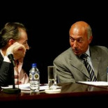 Renuncia a su puesto de concejal porque está descontento consigo mismo