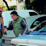 Los gorrillas "aparcacoches" se pasan por el forro la ordenanza antivandálica antiextorsión