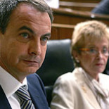 Muchos españoles se sienten estafados por el poder