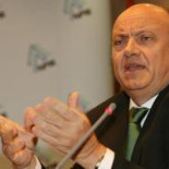 El Banco de España reclama a la banca «incremento cero» en sus beneficios de 2008