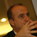 Sebastián: «Al Gobierno se le está acabando la paciencia con los bancos»