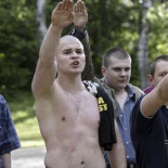 Un grupo de neonazis agrede a diversas personas en Huesca