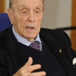 Fraga indica que también Jesucristo se equivocó "en una elección de personal"