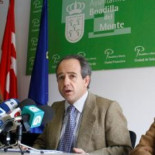 Un juez investiga al alcalde de Boadilla por 'regalar' un palacio a la SGAE