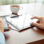 El contrato por SMS ya es legal en Europa