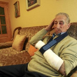 Condenados a 14 meses de cárcel dos de los jóvenes que pegaron una paliza a un jubilado