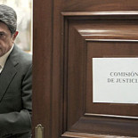 La Audiencia rechaza que Aznar y Trillo testifiquen en el juicio del Yak-42