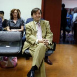 Los obispos se inclinan por deshacerse de Losantos