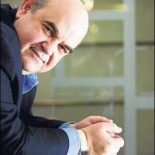 "Nadie debería apadrinar un pobre, sino combatir la pobreza"