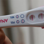 "¿Quieres la prueba de embarazo normal o la pija?" [opinión]