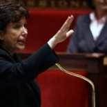 Ley Bachelot: el ataque a la salud en Francia