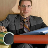 ABN y la UVA crean una nueva forma de fabricar plásticos un 90% más barata y ecológica