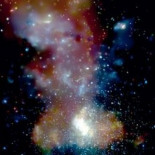 La materia que desaparece en el centro de la galaxia apunta a la existencia de un agujero negro