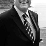 «No había dinero para los hambrientos pero sí para rescates de la crisis»