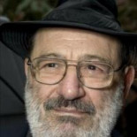 "El hombre es el enemigo de los libros y no Internet"