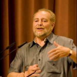 Anguita: "Los ciudadanos son corresponsables de esta situación por votar a políticos corruptos"