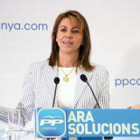 De Cospedal: "No se puede poner en jaque a Camps por dos o tres trajes"