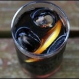 Mucho refresco de cola, pocos músculos