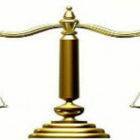 Chaves "colocó" a su hermano Leonardo como director general del Caja Sol