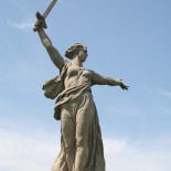 La monumental Estatua de la Madre Rusia