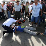 Una marea humana hace retroceder a los militares en el aeropuerto de Tegucigalpa