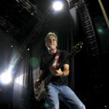 Los músicos huyen de las grandes discográficas