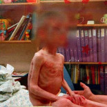 900 familias de ultraortodoxos protestan en defensa de la madre que dejó de alimentar a su hijo