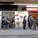 El paro baja por tercer mes consecutivo, 20.794 personas menos