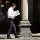 Ibarretxe hipotecó a sabiendas la capacidad de acción del nuevo Gobierno vasco