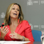 Trinidad Jimenez : "España está madura para prohibir fumar en todos los espacios públicos"