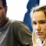 Unos padres pueden perder la custodia de su hija al permitirle dar la vuelta al mundo