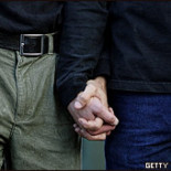 Homosexuales podrán adoptar en Uruguay