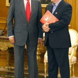 Cayo Lara explica al Rey los planes de IU para lograr el fin de la Monarquía