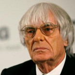 Ecclestone: "Temo que expulsen a Renault del Mundial"