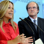 Trinidad Jiménez: "Quizás estemos exagerando con la Gripe A"