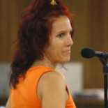 Dos etarras niegan conocerse después de fundirse en un abrazo