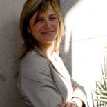 Aído: "Los anuncios de contacto son una vergüenza y deben retirarse"