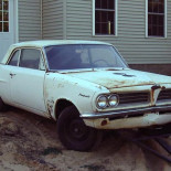 Pone su oxidado y vetusto coche a la venta en eBay y se lo compran por 226.521 $ [ENG]