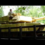 Presentan el primer puente construido de plástico reciclado capaz de soportar más de 70 toneladas