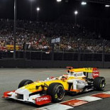 Alonso: "Quiero dedicar este podio a Briatore"